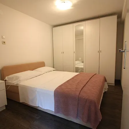 Apartment Apartmani Mare
