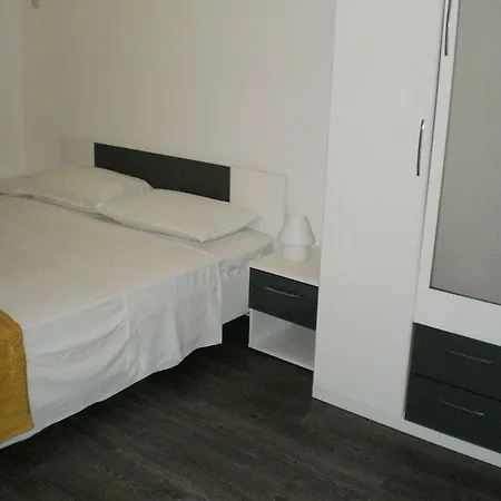 Apartman Mare *