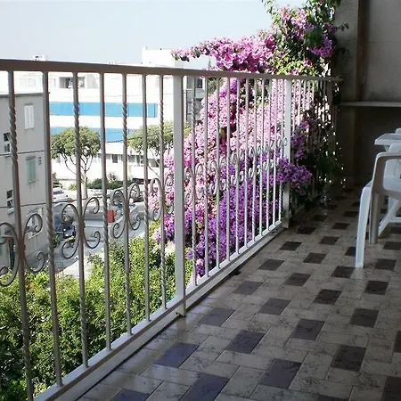 Mare Apartment *