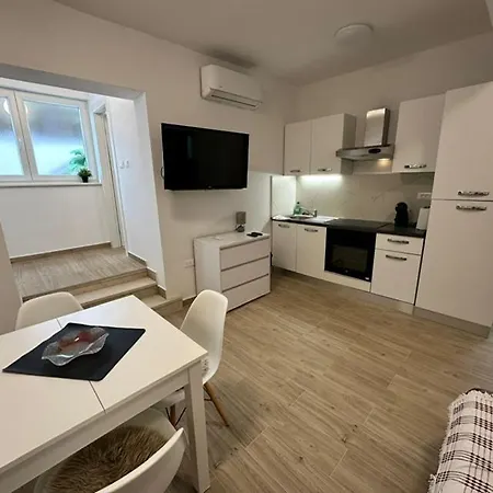 Apartmani Mare * Split